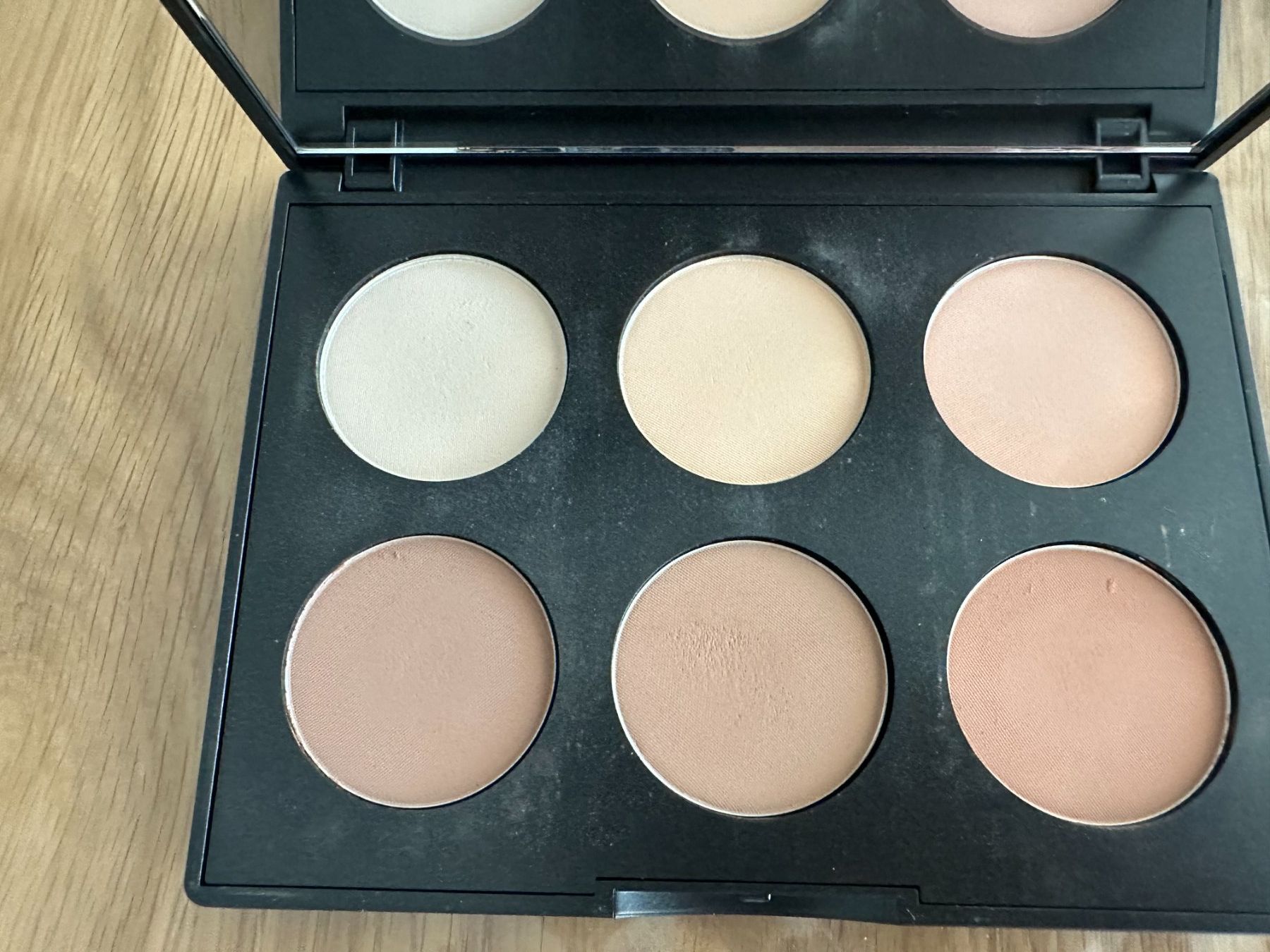 Mac Cosmetics Make-up: Mac studio fix sculpt and shape contour palette – Usato da Courgevaux venduto da Qwertz111320 1