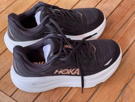 HOKA - Women's Bondi 9 - Running shoes - Black