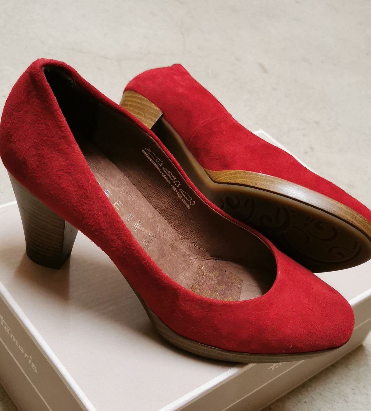 Scarpe da donna: Pumps 36, rot, Wildleder, neu – Nuovo (secondo la descrizione) da Effretikon venduto da Movie99
