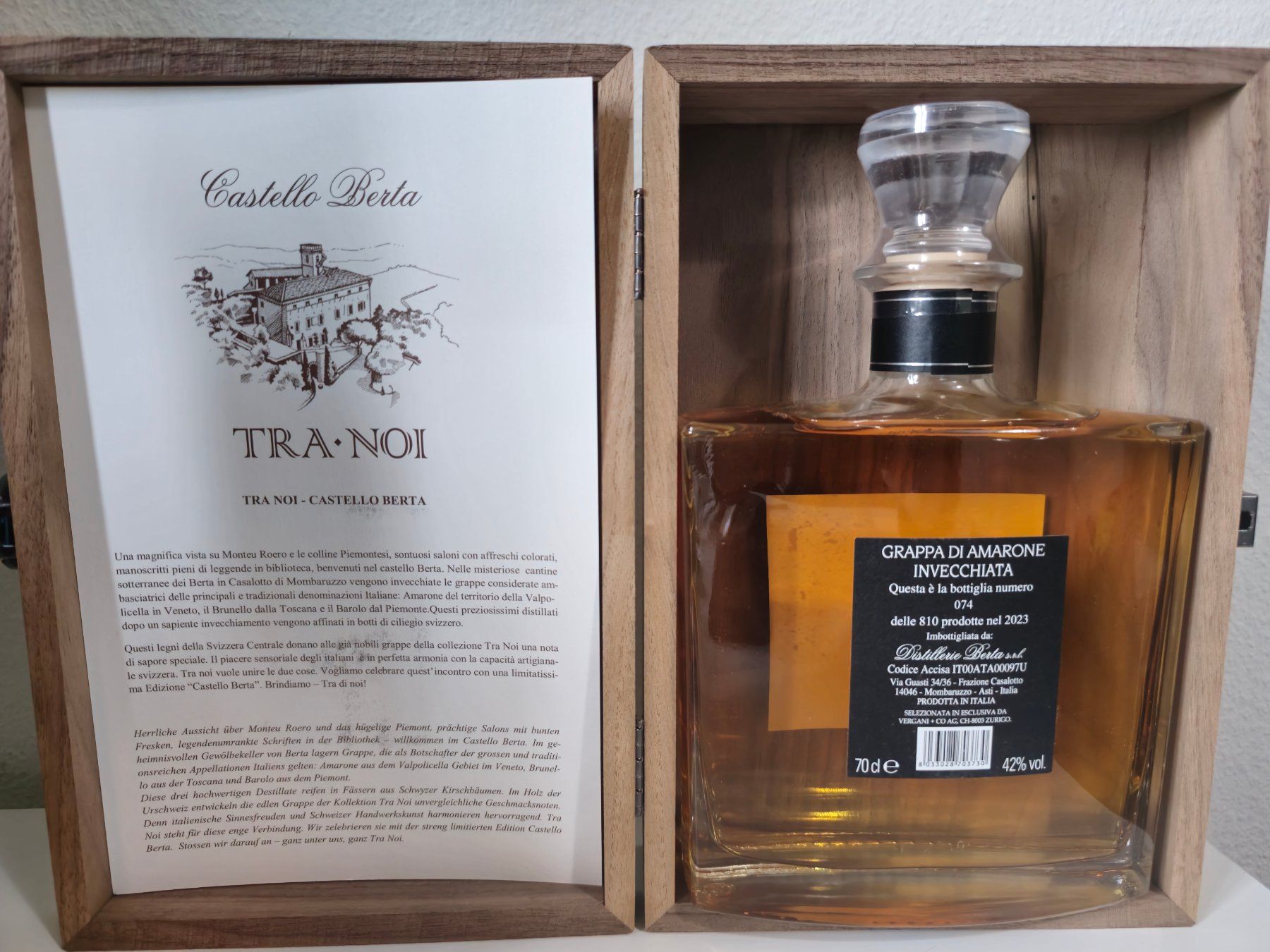 Berta Bevande alcoliche: Castello Berta Tra Noi Grappa Amarone limitiert 074/810 – Nuovo e nell'imballaggio originale da Zürich venduto da Myrik_ 2