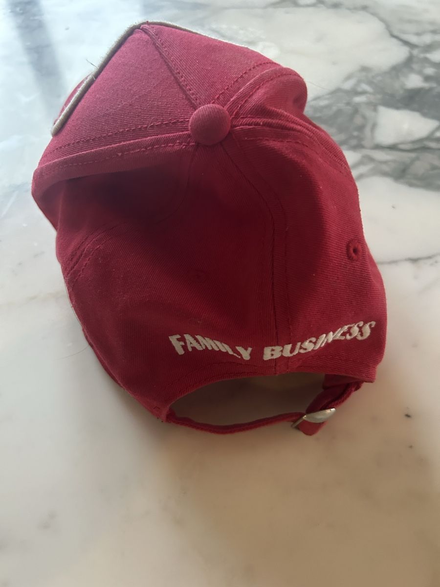 Dsquared2 Copricapi, berretti & cappellini: Dsquared2 casquette – Usato da Genève venduto da Gilles.01 1