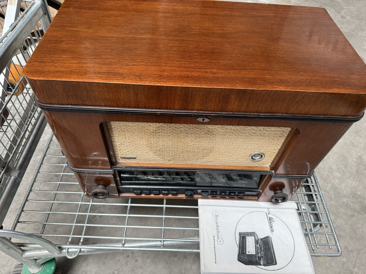 Tourne-disques: Vintage-Plattenspieler – Défectueux à Horriwil par Carrera68 4
