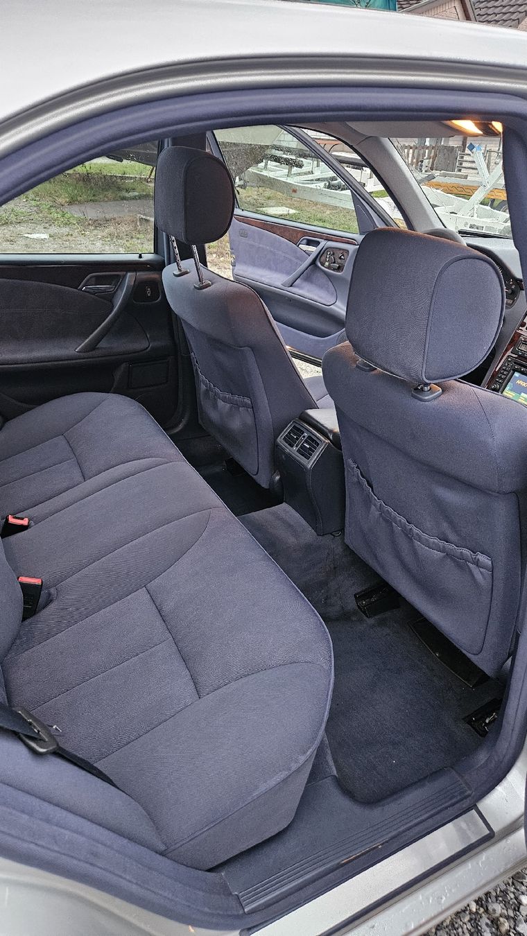 Mercedes-Benz Autos: Mercedes-Benz E 320 cdi – Gebraucht aus Menziken von JJRacing 6
