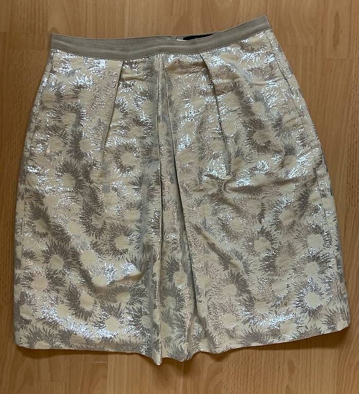 Gonne: Schöner Rock Max Mara – Usato da Adliswil venduto da Elyaque2005 2