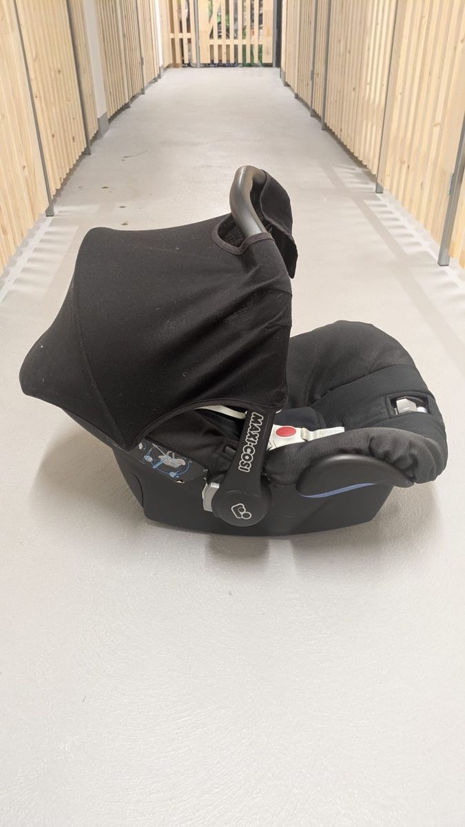 Maxi-Cosi Seggiolini per auto: Maxi-Cosi Pebble Babyschale – Usato da Zürich venduto da casiana
