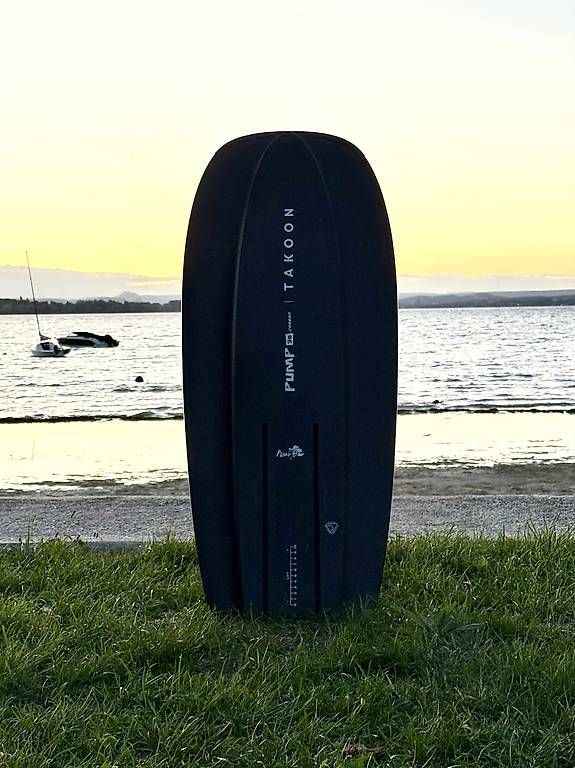 Planches de surf: Indiana High-End Pumpfoil Set – D'occasion à Winterthur par nic_j5d6 2