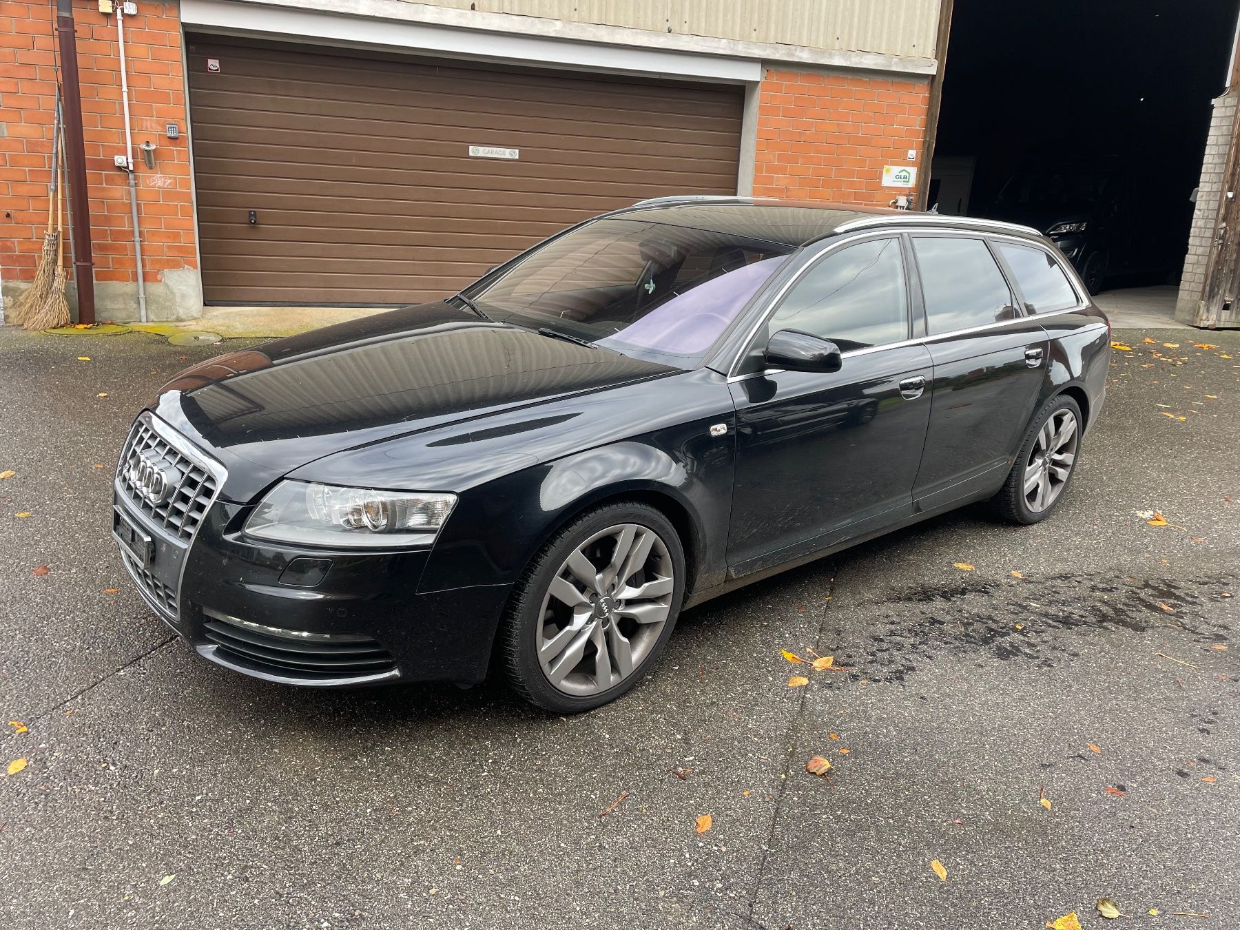Audi Automobili: Audi S6 5.2 V10 Quattro – Usato da Heitenried venduto da Alpuchalb