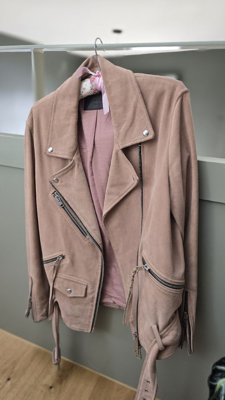 Allsaints Giacche: ALLSAINTS // Oversized LEDERJACKE in Rosa – Usato da Zürich venduto da YFG_ZH 1