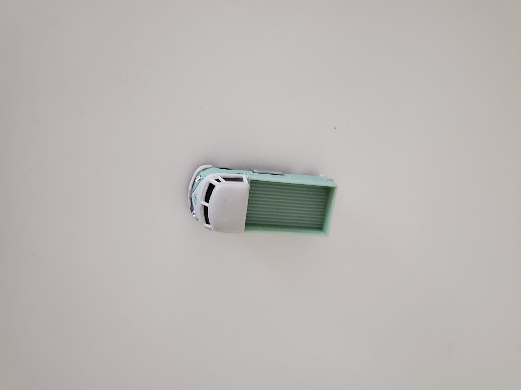 Volkswagen Modellini d'auto: VW Bus Pritsche Bicolor  als Magnet oder in Modellbau – Nuovo (secondo la descrizione) da Unterägeri venduto da 0alfa0 2