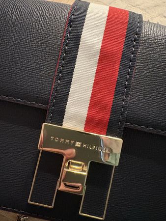 Tasche Tommy Hilfiger