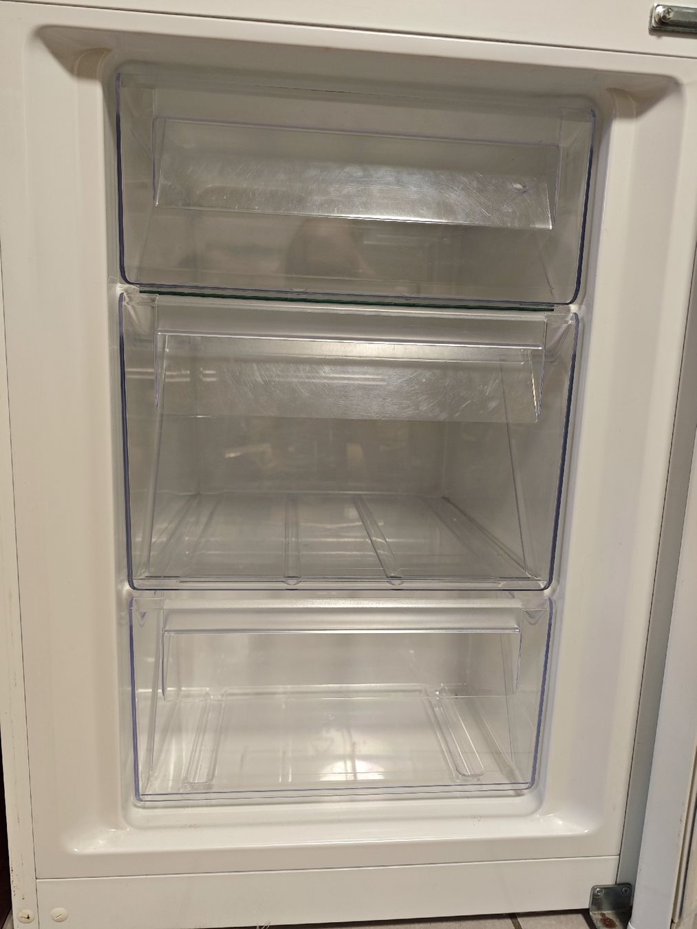 Novamatic Kühlschrank: Frigorifero combinato Novamatic KSTF337.3 A++ – Gebraucht aus Comano von Mary922 5