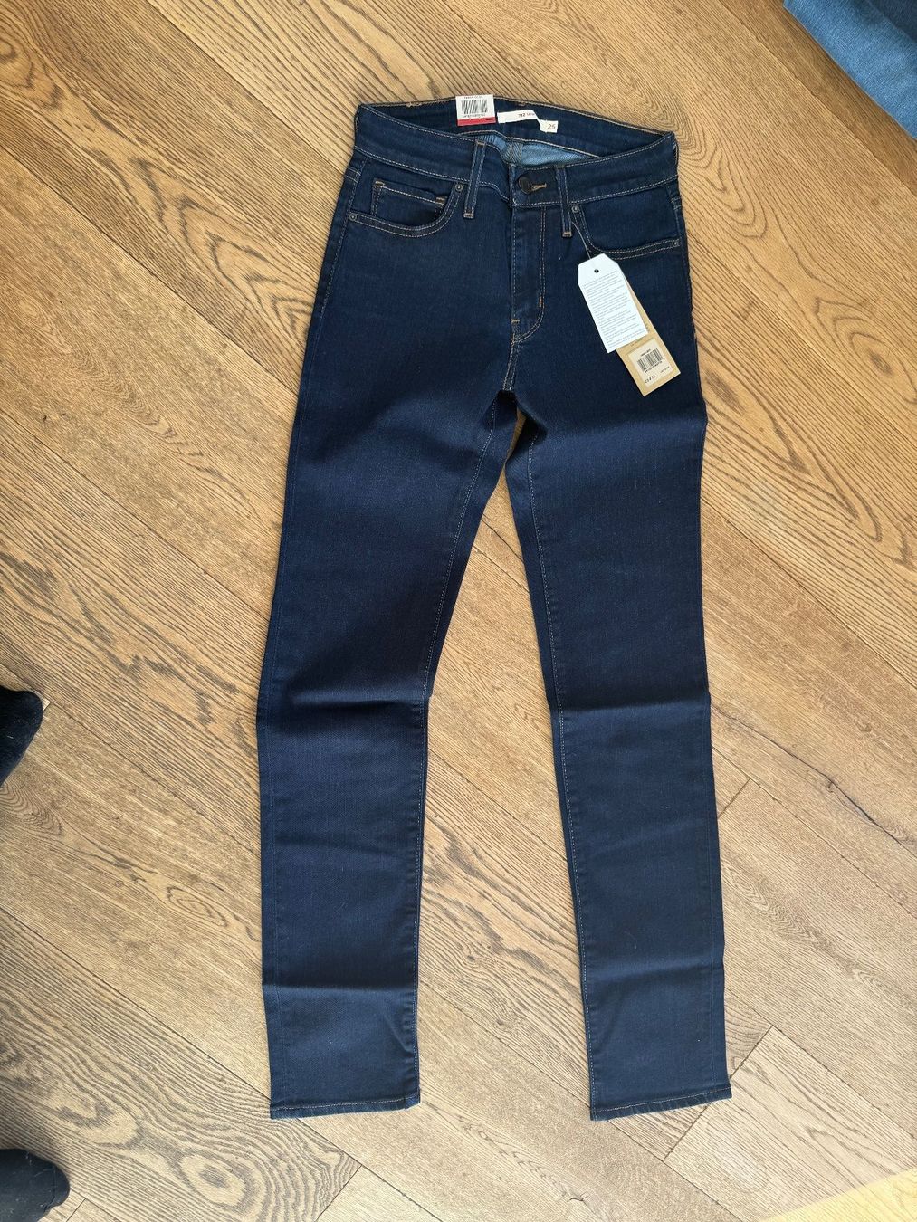 Jeans: Jeans, Levis //NEU// 25/32 – Usato da Stettfurt venduto da outlet72