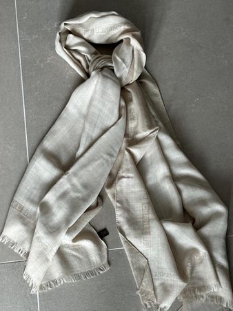 châle Chanel beige cachemire et soie