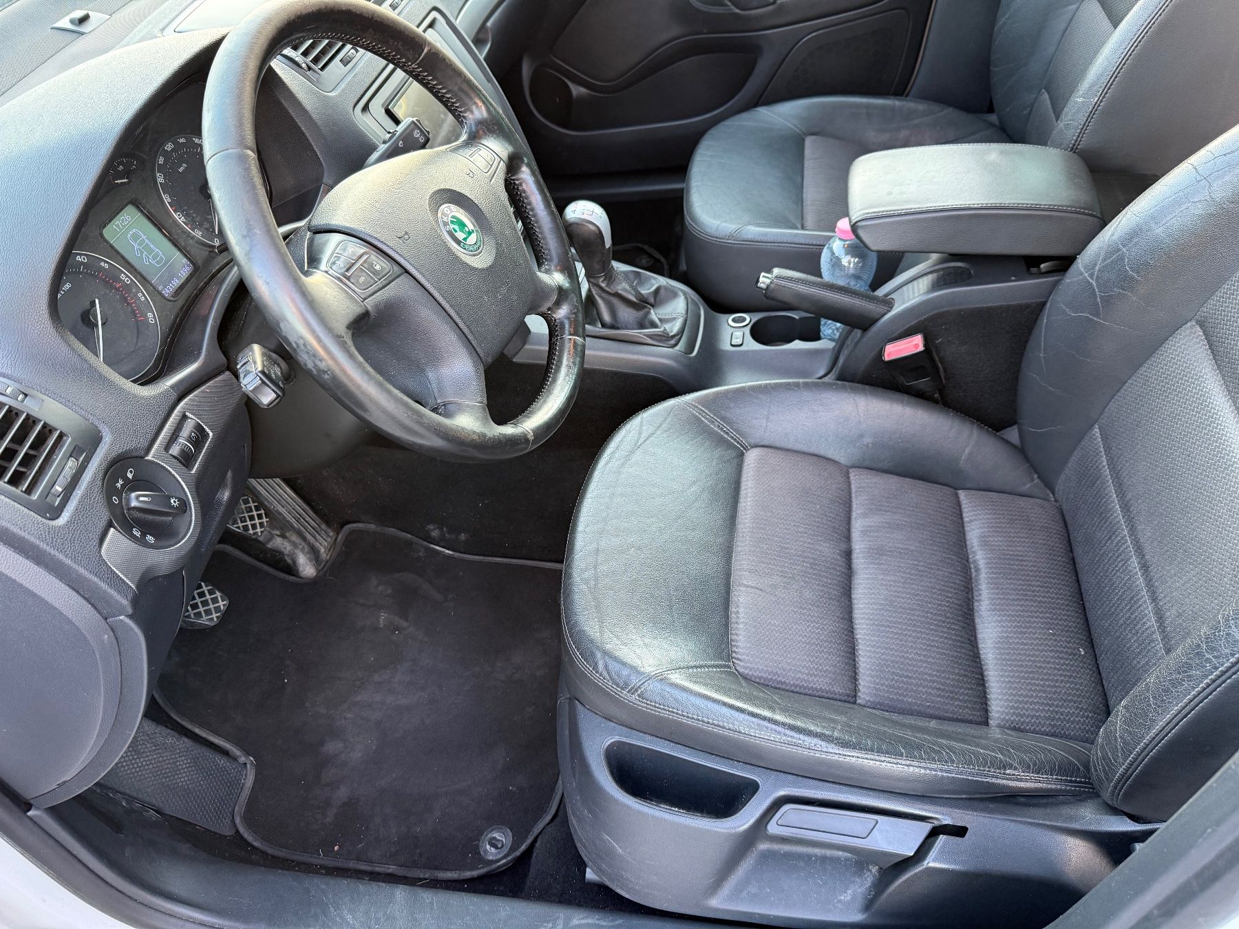 Skoda Autos: Skoda Octavia 2.0 TDi Combi 4x4 – Gebraucht aus Erlinsbach von Tikitrader 6