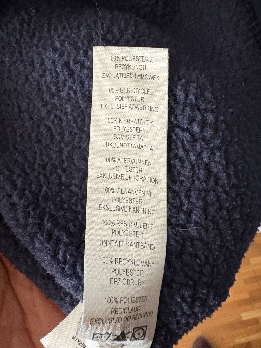Patagonia Vestes: Patagonia Jacket Navy Blue Size L – D'occasion à Le Grand-Saconnex par AlexeyYu 2