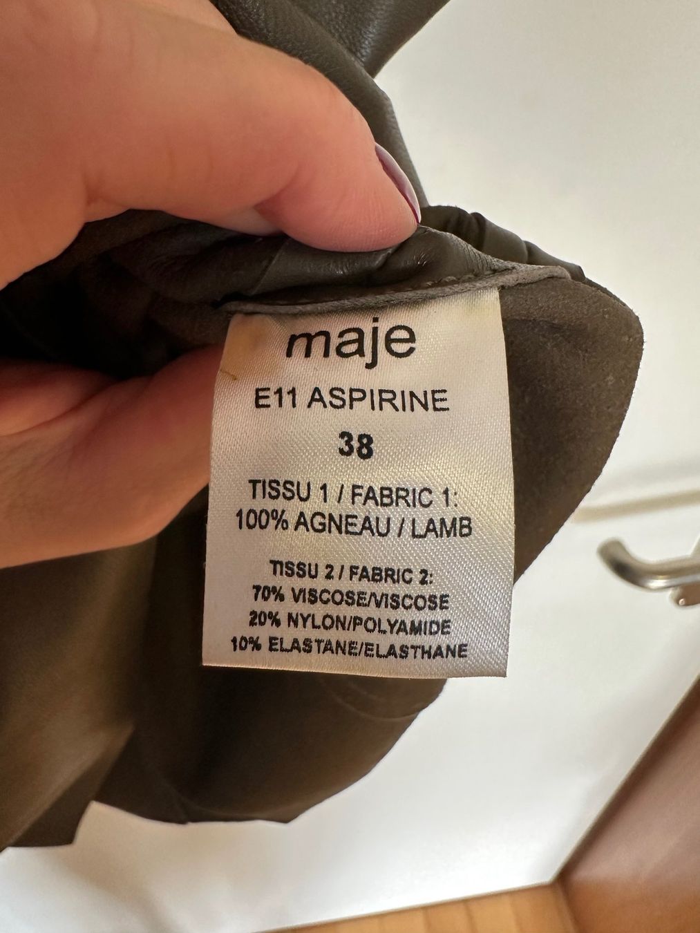 Maje Kleider: Robe en cuir d'agneau Maje – Gebraucht aus Biel/Bienne von cap_krs5 2