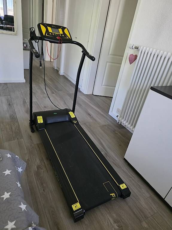 Macchine per carico, silaggio e trasporto: Tapis de course – Usato da Cressier NE venduto da mar_mh6f 3