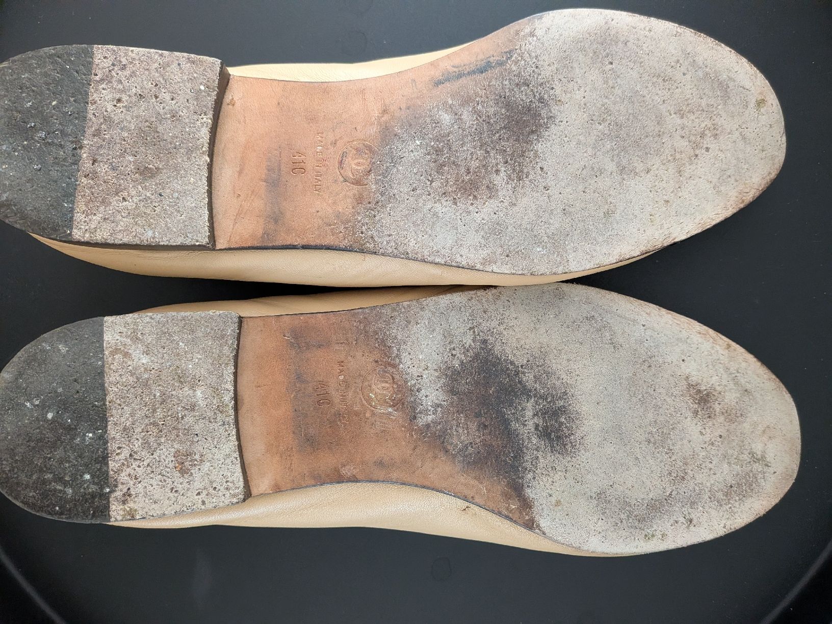 Chanel Scarpe da donna: Chanel Cambon Leather Ballet Flats – Usato da Morges venduto da dhi_y2qk 6