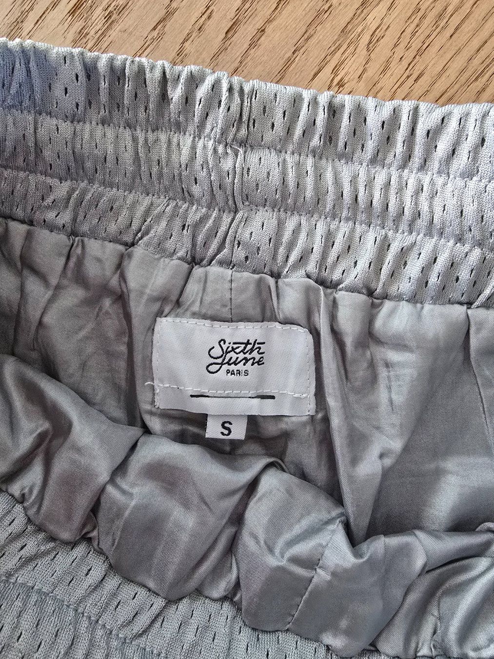 Hosen: Sixth June Mesh Shorts Gr. S - Streetware – Gebraucht aus Münchenstein von Daisyli 2