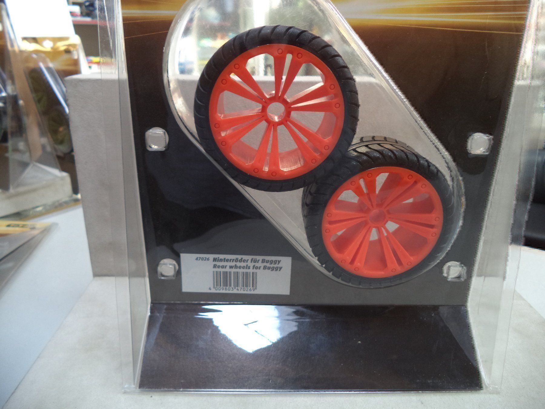 Modellismo RC: Hinterräder für Buggy 1:14 – Nuovo e nell'imballaggio originale da Rieden AG venduto da Wirth03
