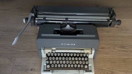 Machine à écrire Olivetti Linea 98  Vintage (à réviser)