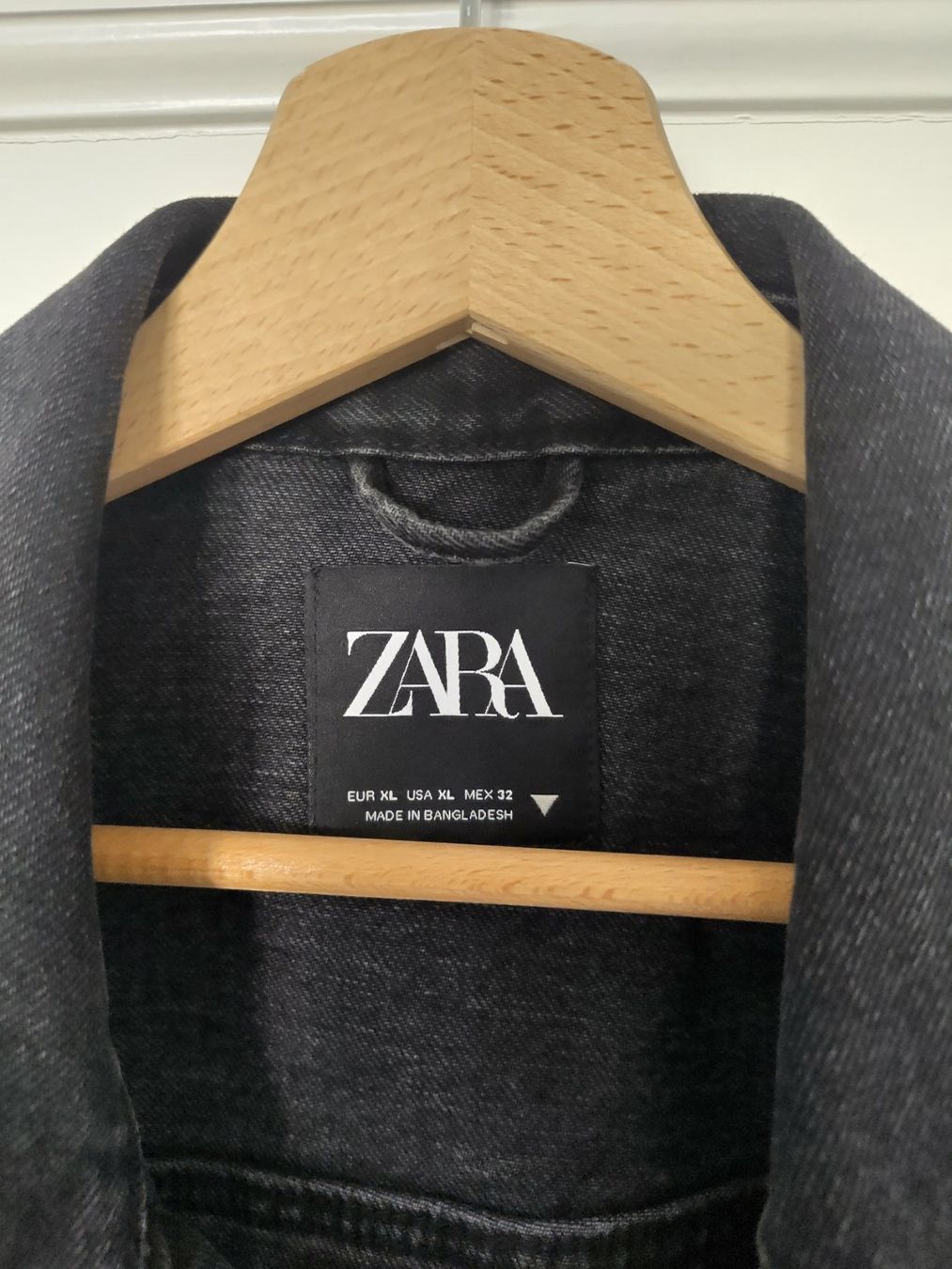 Zara Vestes: Jeansjacke – D'occasion à Bern par Linii 1