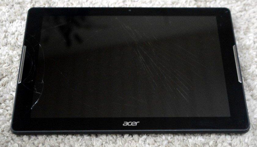 Tablet Acer Iconia One 10 A6003 B3-A30 (Defekt) in Collonges für CHF 23 ...