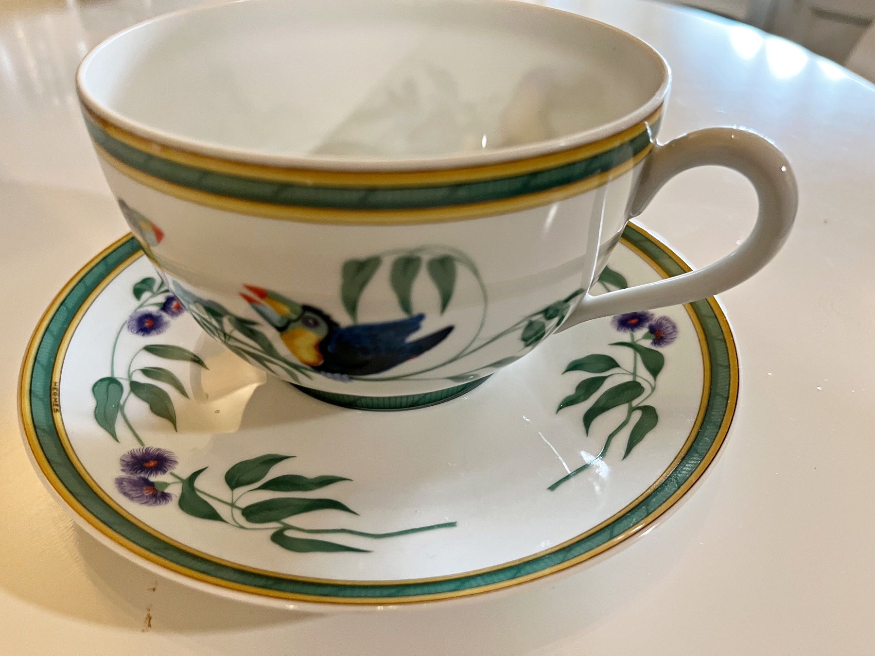 Hermès Tazze: HERMES grosse Tasse mit Untertasse – Usato da Genève venduto da mar_g5r2