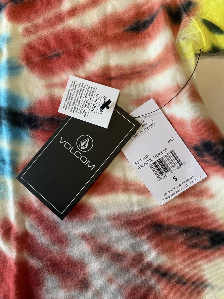 T-Shirts: LIQUIDATION!!! T-shirt multicolore Taille S NEUF – Neu und originalverpackt aus Genève von pilarina 1