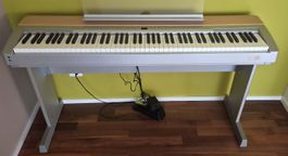 Yamaha E-Pianop-140
