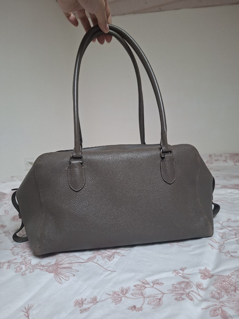 The Row Taschen für Damen: THE ROW sac à main – Gebraucht aus Lausanne von Super-cerise