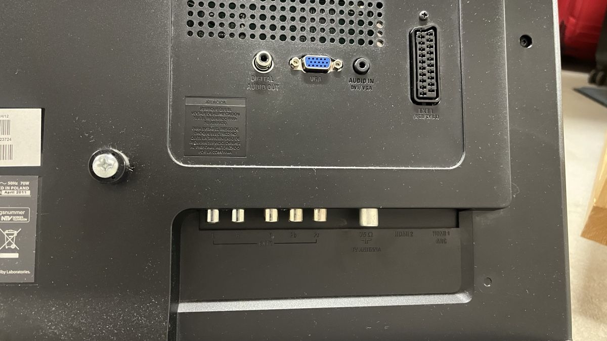 Televisori: Philips TV 32 Zoll – Usato da Zürich venduto da sin_w6ft 2