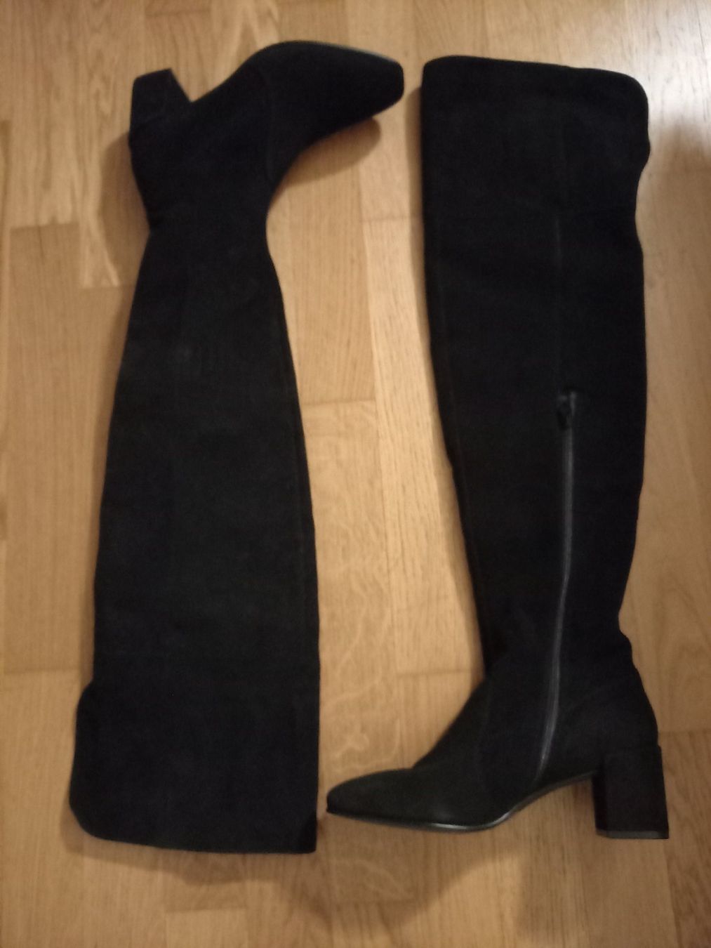 Scarpe da donna: Overknees Lederstiefel – Nuovo e nell'imballaggio originale da Safnern venduto da EmmaMalea