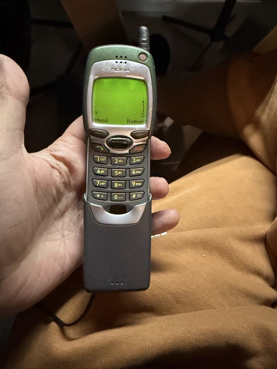Nokia Telefoni cellulari / Smartphones: Nokia 7110 mit Ersatzakku und Ladegerät – Usato da Wettingen venduto da NickInc 2