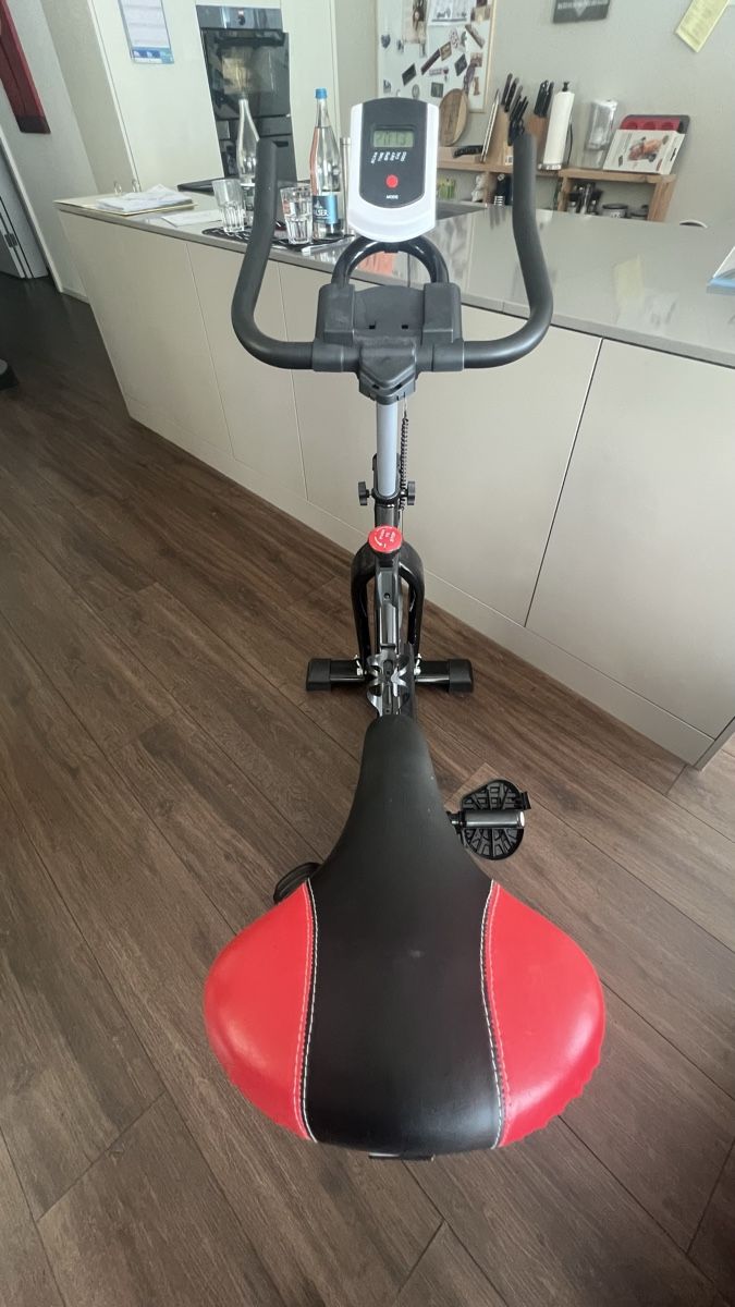 Vélos d'appartement: OHMEX Hometrainer – D'occasion à Siebnen par sin_x9kk 1