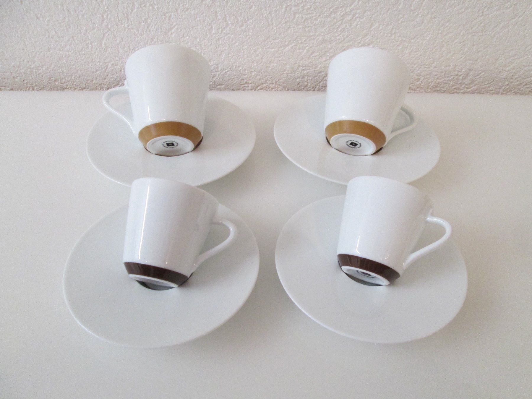 Nespresso Tazze: 4 Nespresso Kaffeetasse mit Unterteller -Ritual – Usato da Movelier venduto da KRASI61