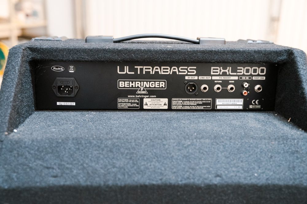 Behringer Ultrabass BXL3000 - 300 Watt Bass Amplifier | Kaufen Auf Ricardo