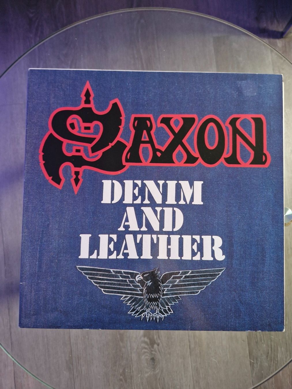 Schallplatten: LP - Saxon - Denim and Leather - Vinyl – Gebraucht aus Aadorf von MediaGuru