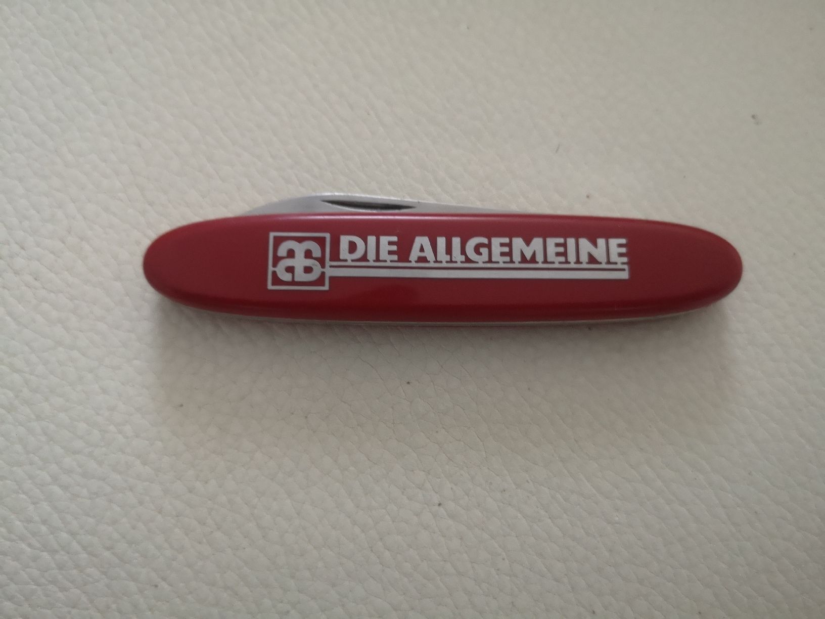 Victorinox Taschenmesser: Victorinox Sackmesser Rot "Die Allgemeine" mit Etui. – Gebraucht aus Belp von mar_76s8 3
