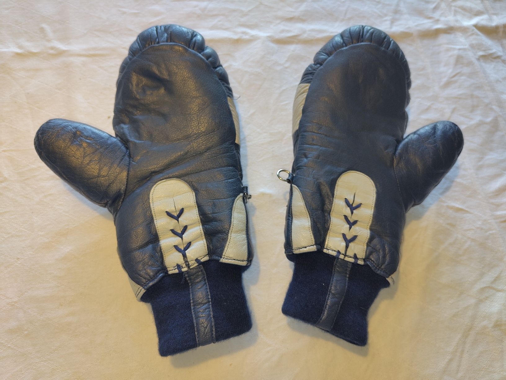 Handschuhe & Handstulpen: Vintage K2 Knock-Out Fausthandschuhe, Leder, – Gebraucht aus Biel/Bienne von DoNa82 1