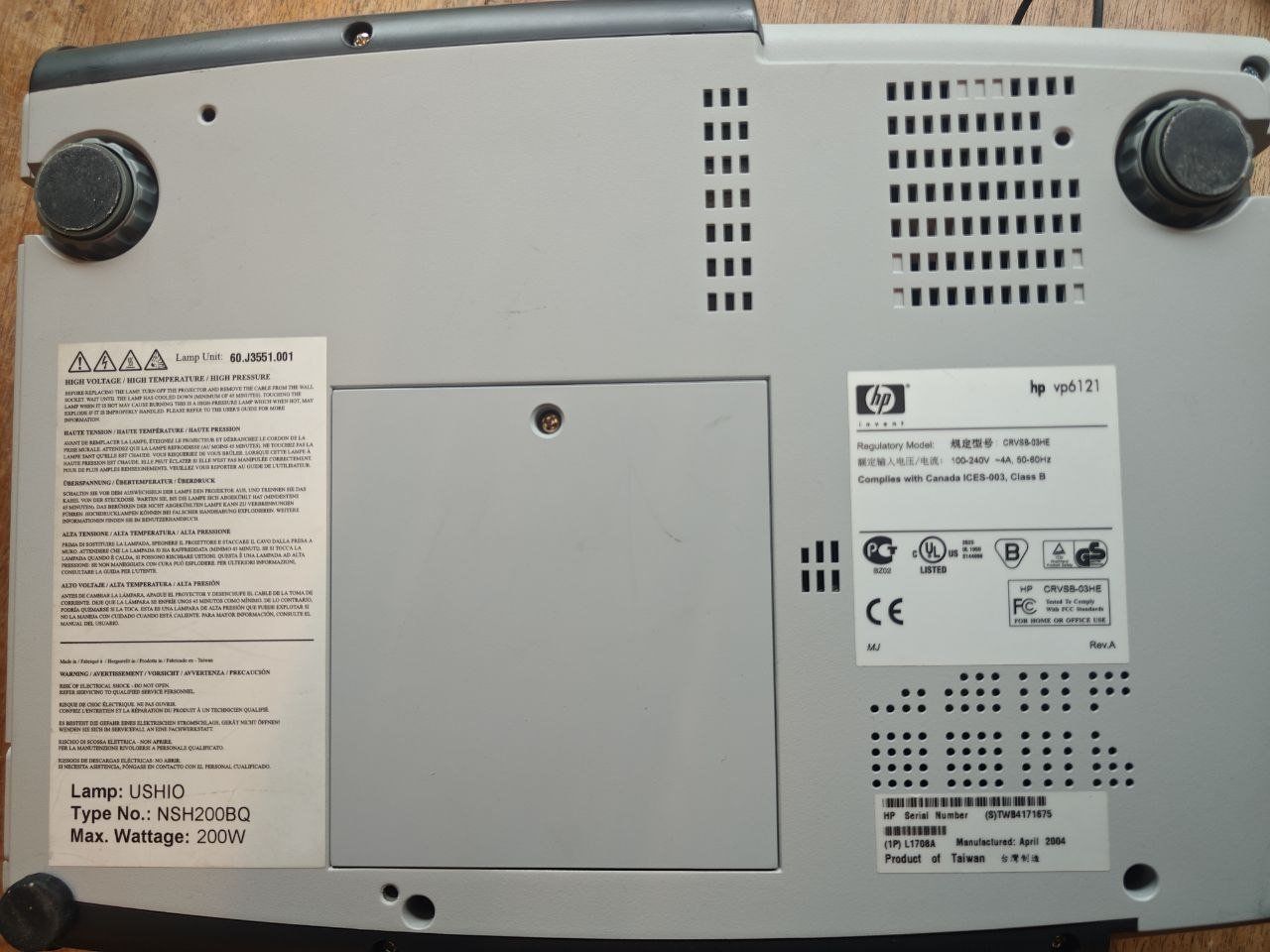 Hewlett Packard Proiettori: Beamer HP vp6121 – Usato da Zürich venduto da jan_dwt5 3