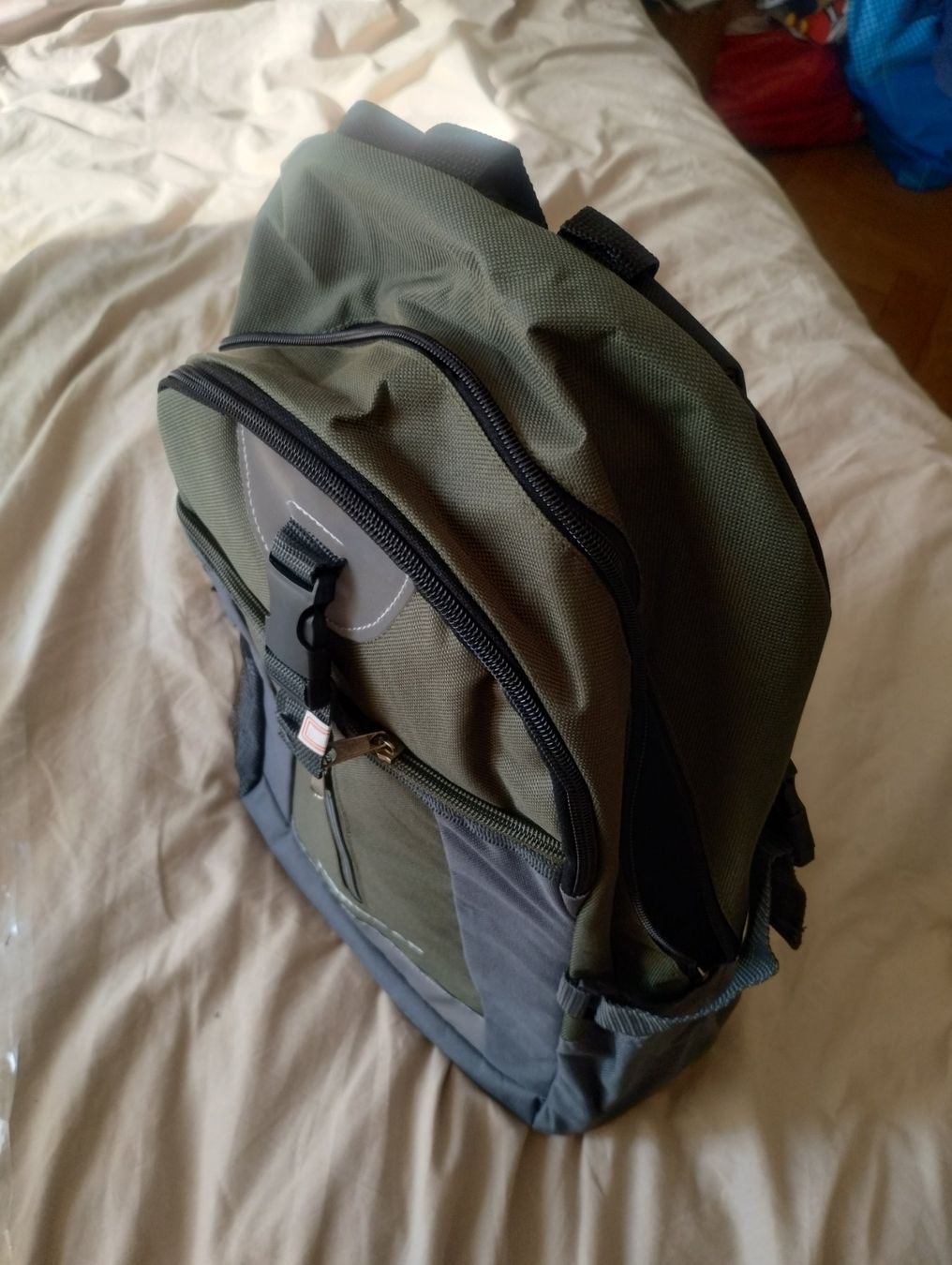 Sacs à dos: Sac à dos Nordcap Olive – Neuf avec emballage d'origine à Lausanne par Martinucci 8