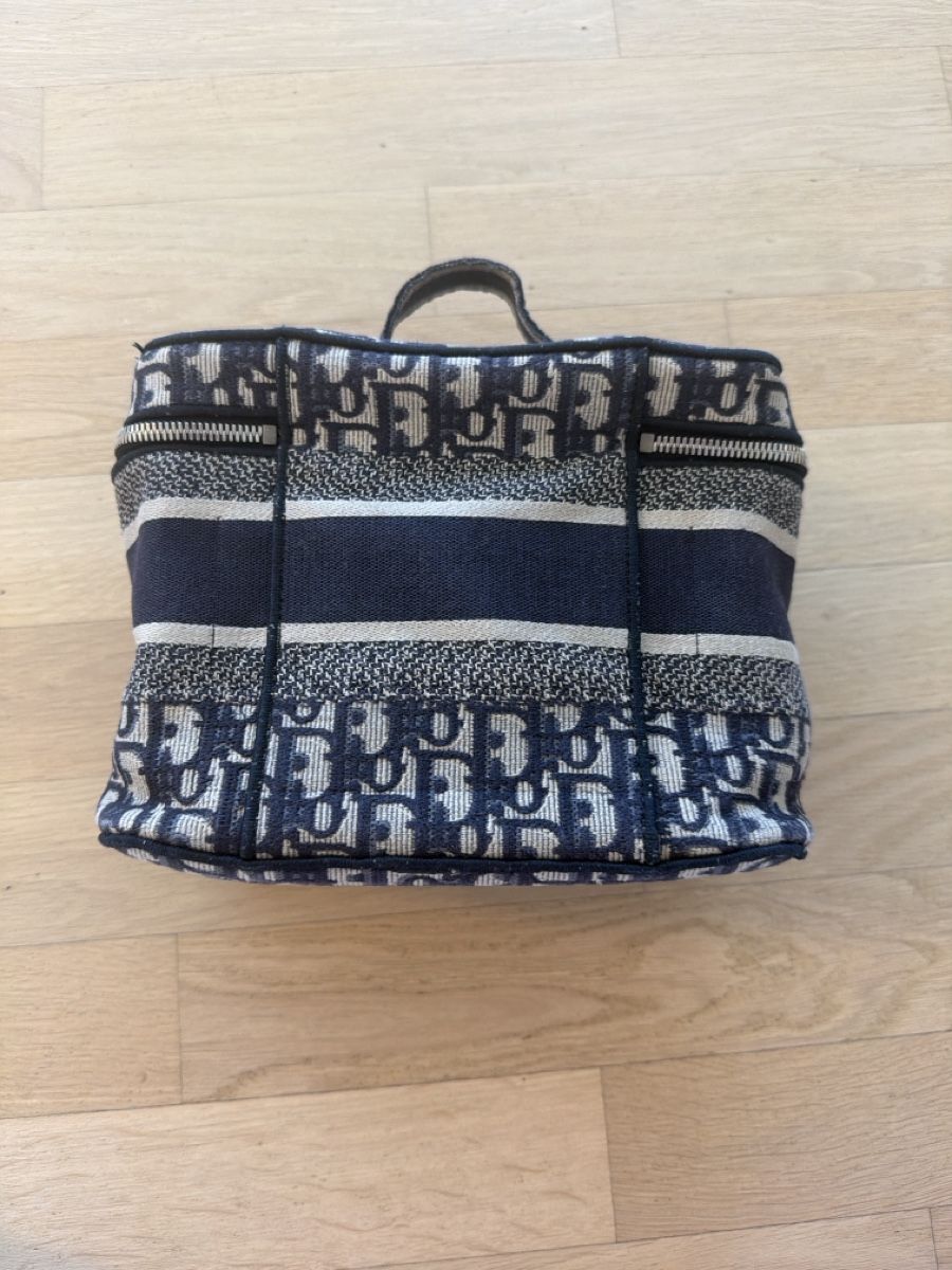 Dior Taschen für Damen: Original Dior Bag Diortravel – Gebraucht aus Effretikon von MaisonNade 2