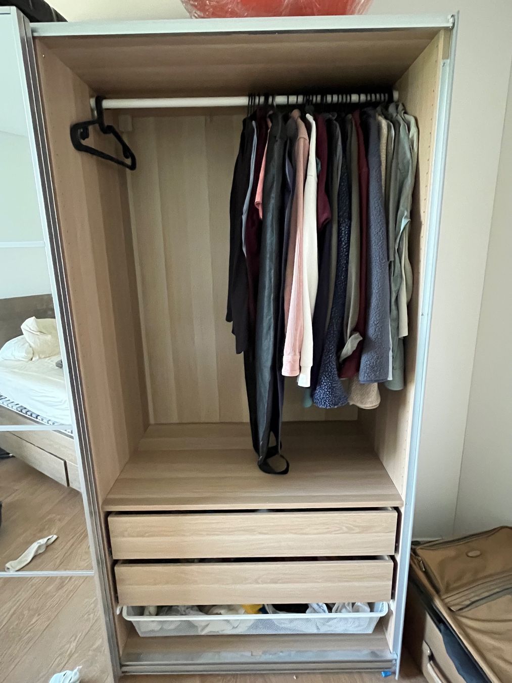 Ikea Schränke: PAX Wardrobe / Kleiderschrank – Gebraucht aus Zürich von wil_9hpz 2