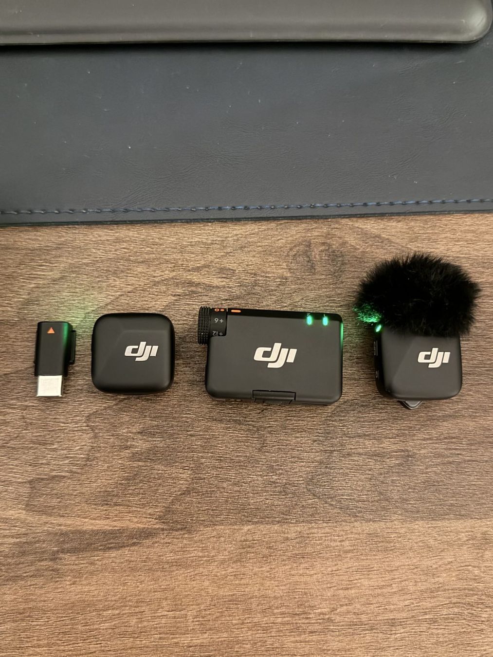 DJI Microfoni: DJI Mic Funkmikrofon-Set mit Ladecase – Usato da Hellbühl venduto da dodo433 1