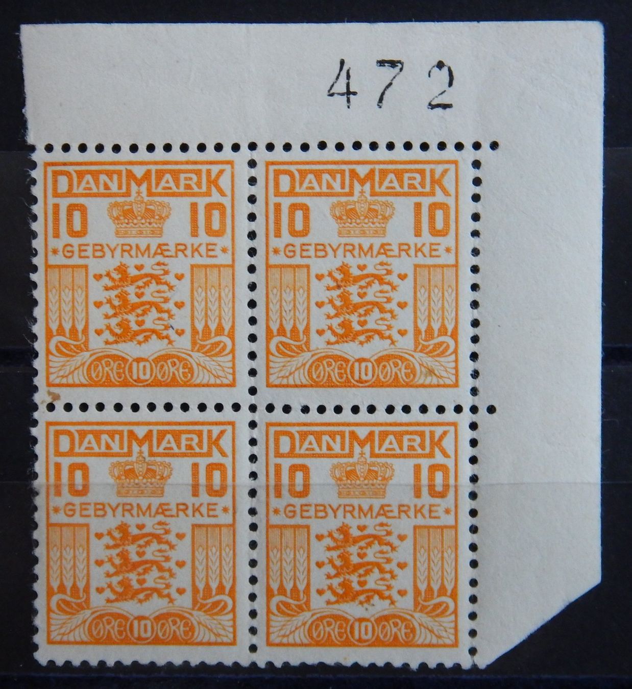 Tutti i francobolli: Dänemark Kat. 1926/30 ** – Usato da Zürich venduto da Muehlekauf