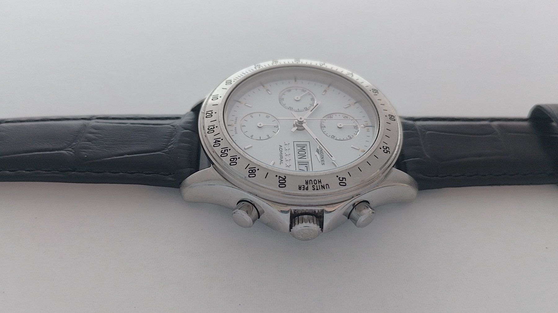 Longines Orologi: Longines Admiral 5-Star Chronograph Automatic (Ref L3.603.4) – Usato da Basel venduto da Givens_Watches 3