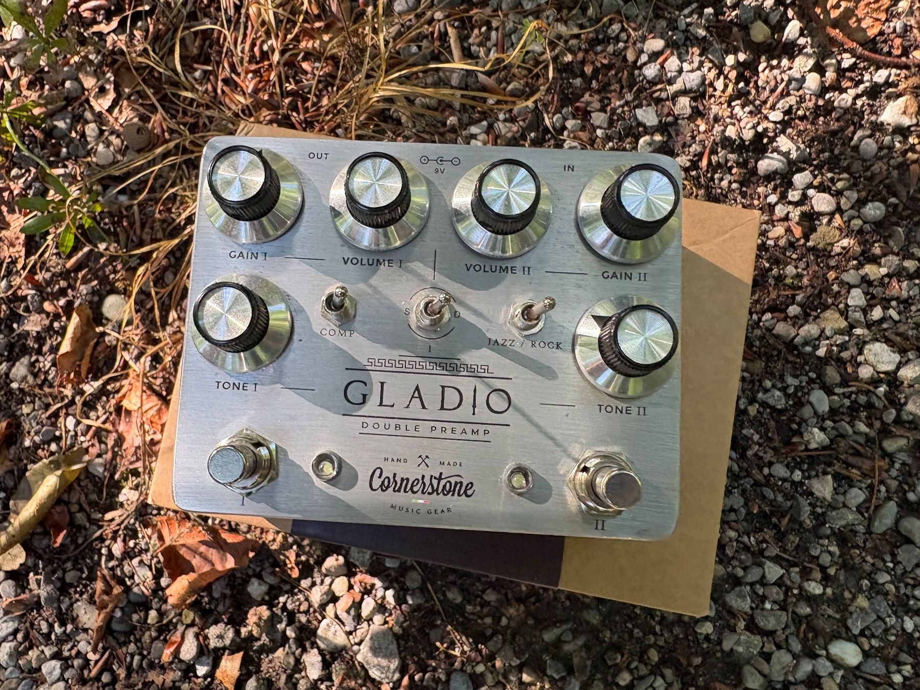 Strumenti musicali: Cornerstone Gladio – Usato da Fribourg venduto da DanielPascal 7