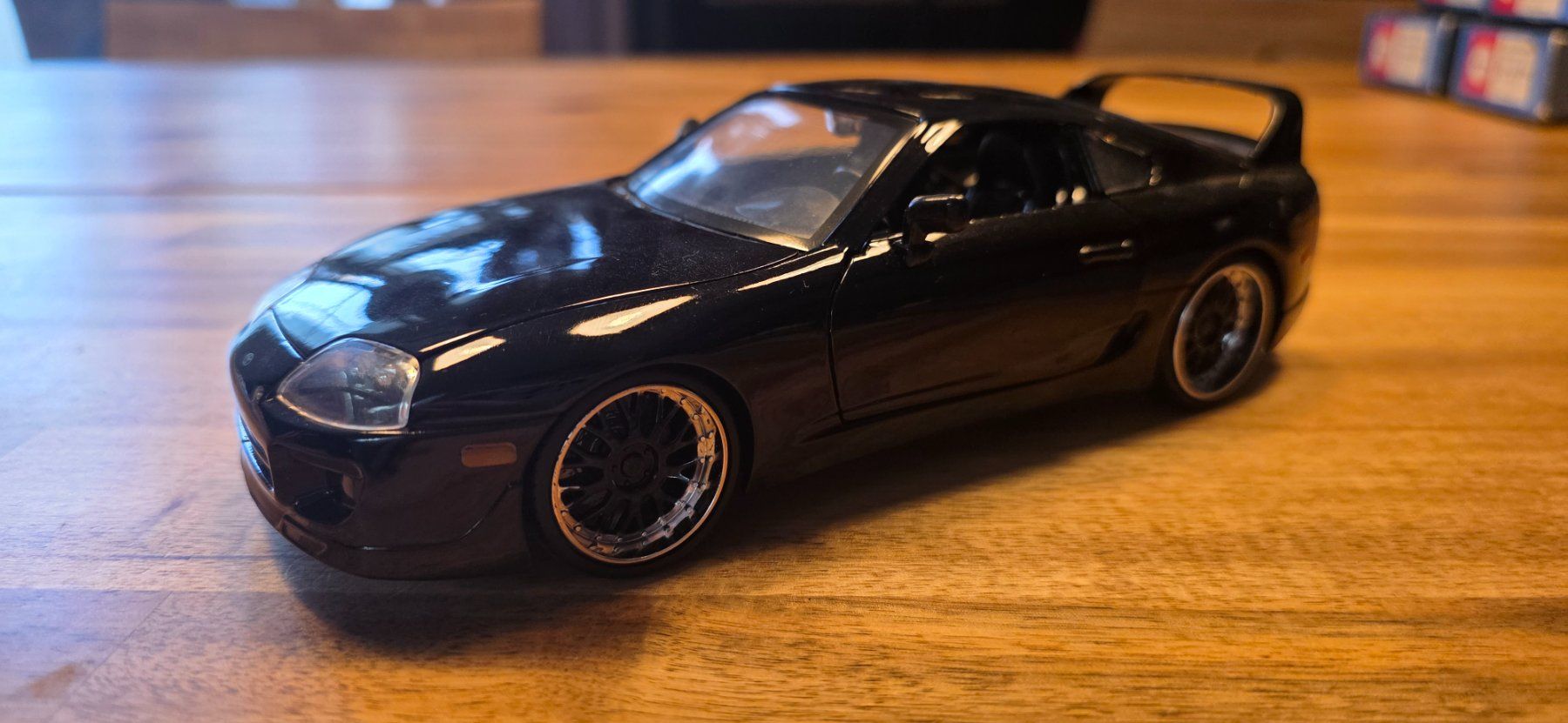 Toyota Modellini d'auto: Modellauto Toyota Supra schwarz 1/24 – Usato da Hochfelden venduto da Danizh0