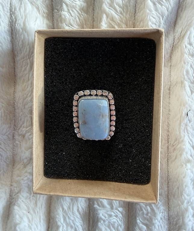 Anelli: Ring mit blauem Schmuckstein – Usato da Chur venduto da van_6qs7